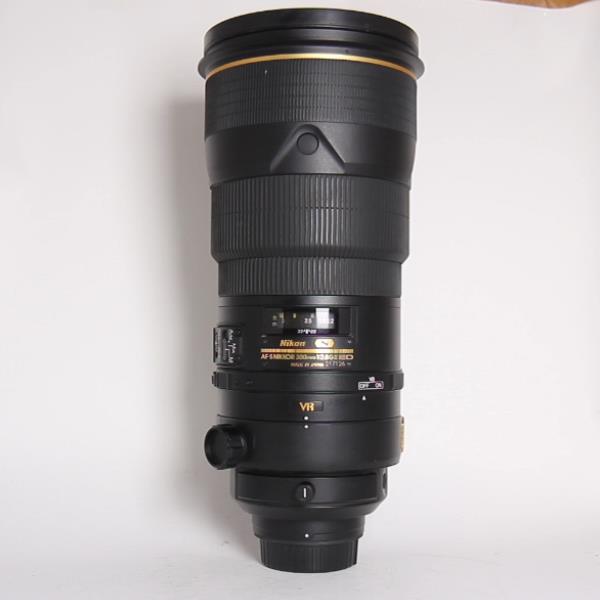 Used Nikon AF-S Nikkor 300mm f/2.8G ED VR II Super Telephoto Lens