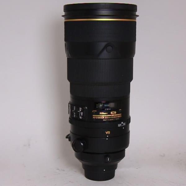 Used Nikon AF-S Nikkor 300mm f/2.8G ED VR II Super Telephoto Lens