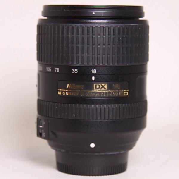 Used Nikon AF-S DX Nikkor 18-300mm f/3.5-6.3G ED VR Zoom Lens