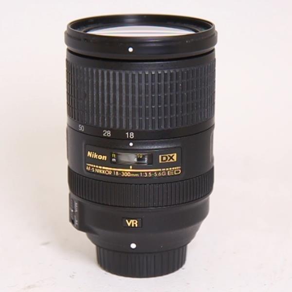 Used Nikon AF-S DX Nikkor 18-300mm f/3.5-6.3G ED VR Zoom Lens