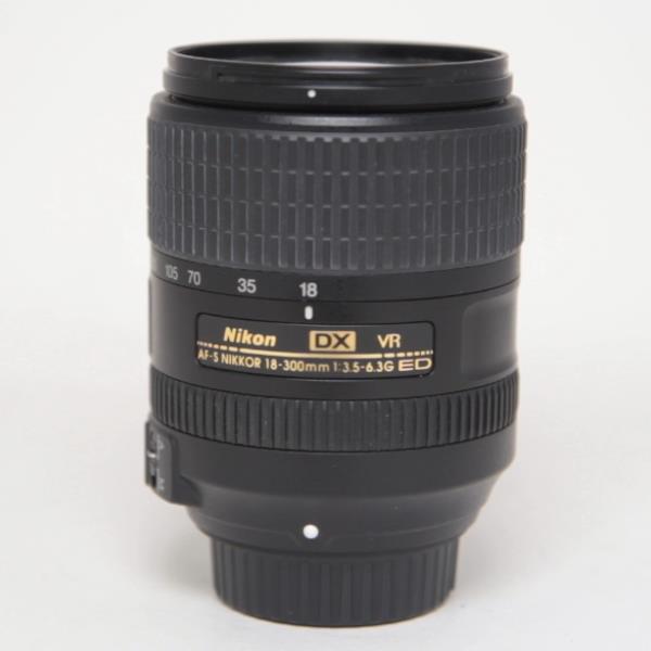 Used Nikon AF-S DX Nikkor 18-300mm f/3.5-6.3G ED VR Zoom Lens