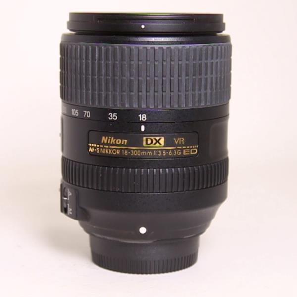 Used Nikon AF-S DX Nikkor 18-300mm f/3.5-6.3G ED VR Zoom Lens