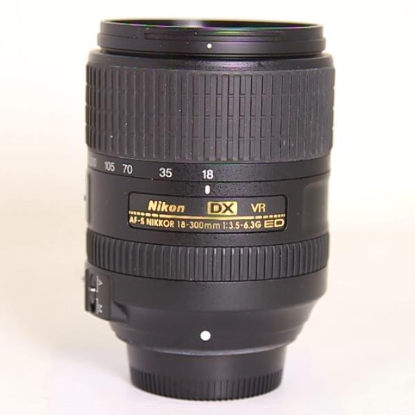 Used Nikon AF-S DX Nikkor 18-300mm f/3.5-6.3G ED VR Zoom Lens