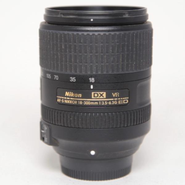 Used Nikon AF-S DX Nikkor 18-300mm f/3.5-6.3G ED VR Zoom Lens