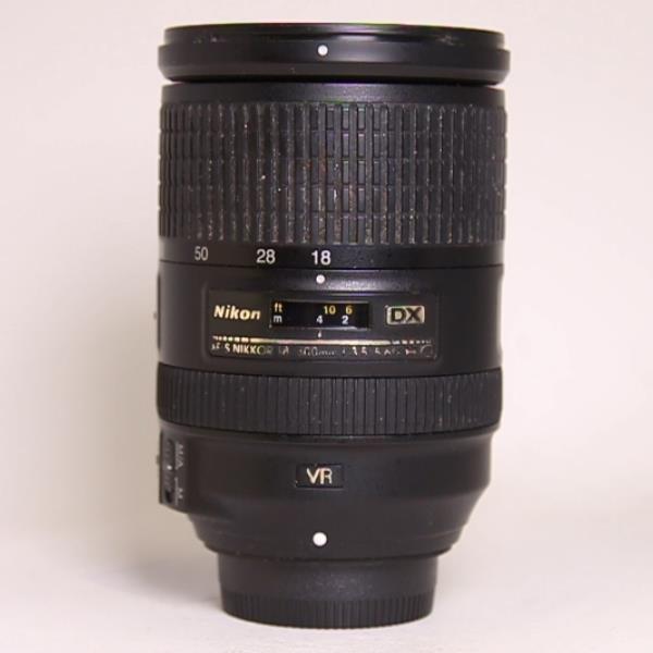 Used Nikon AF-S DX Nikkor 18-300mm f/3.5-5.6G ED VR Zoom Lens