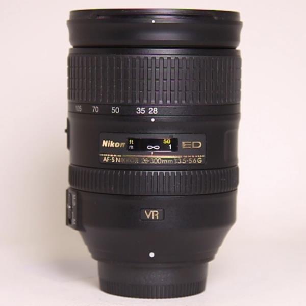 Used Nikon AF-S Nikkor 28-300mm f/3.5-5.6G ED VR Zoom Lens