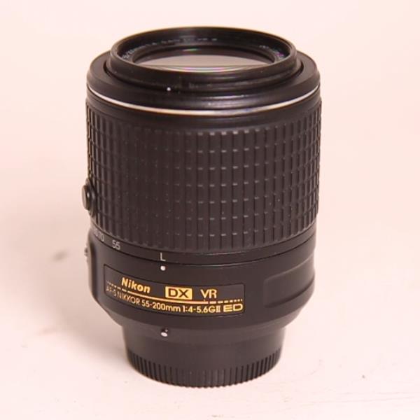 Used Nikon 55-200mm lens f/4-5.6G ED VRII