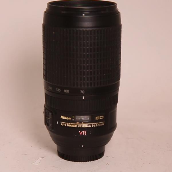 Used Nikon AF-S NIKKOR VR 70-300mm f/4.5-5.6G IF-ED Lens