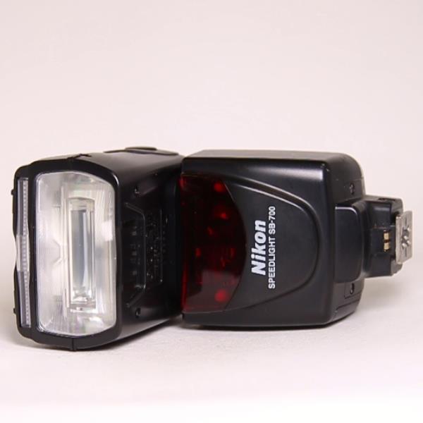 Used Nikon SB-700 Speedlight Camera Flashgun