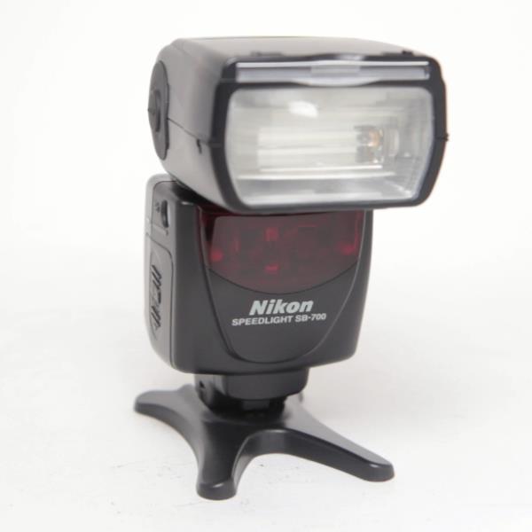 Nikon SB-700 DSLR Camera Speedlight | Park Cameras