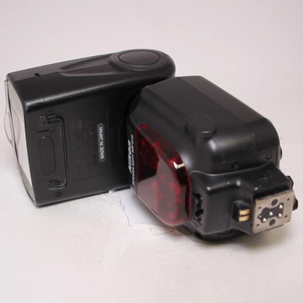 Used Nikon SB-910 Speedlight Flash