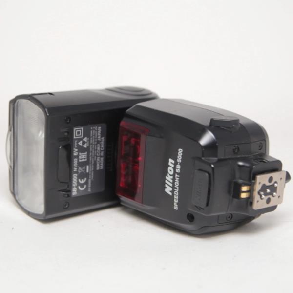 Used Nikon SB-5000 Speedlight RF Controlled Flash
