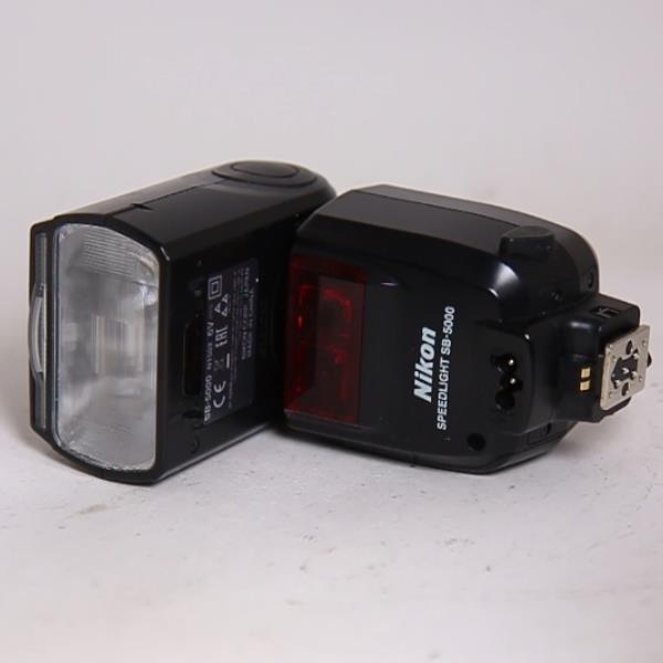 Used Nikon SB-5000 Speedlight RF Controlled Flash