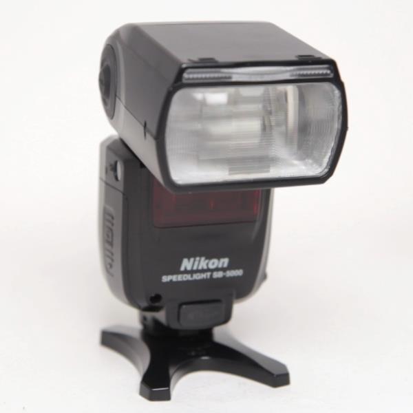 Used Nikon SB-5000 Speedlight RF Controlled Flash