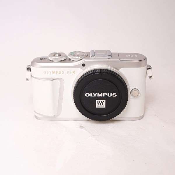 Used Olympus PEN E-PL9 Mirrorless Camera Body White