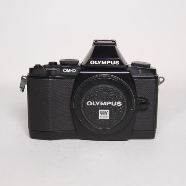 Used Olympus OM-D E-M5 Body  Black