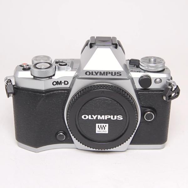 Used Olympus OM-D E-M5 Mark II Mirrorless Camera Body Silver
