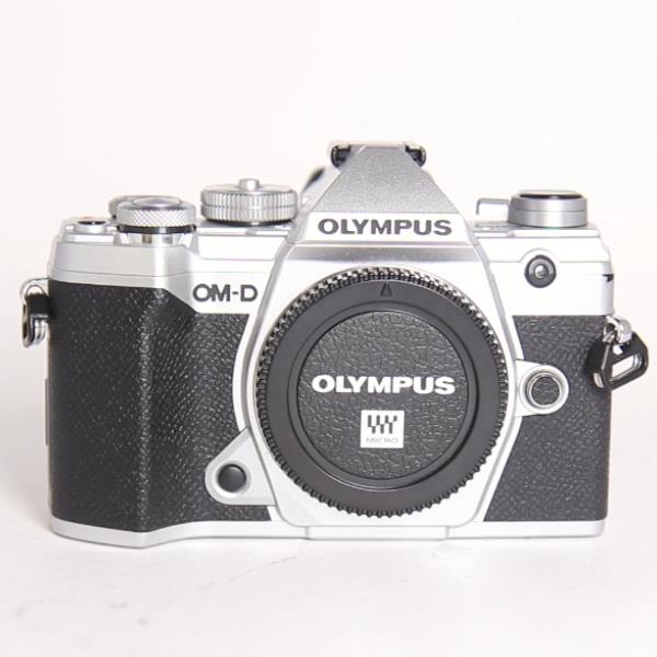 Used Olympus OM-D E-M5 Mark III Mirrorless Micro Four Thirds Camera Body - Silver