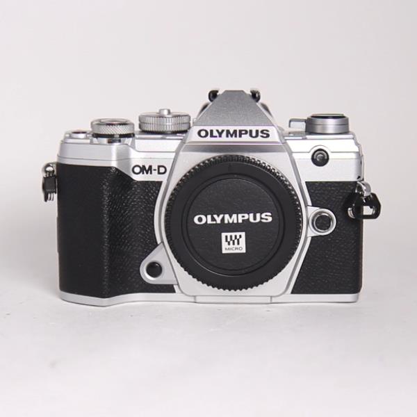 Used Olympus OM-D E-M5 Mark III Mirrorless Micro Four Thirds Camera Body - Silver