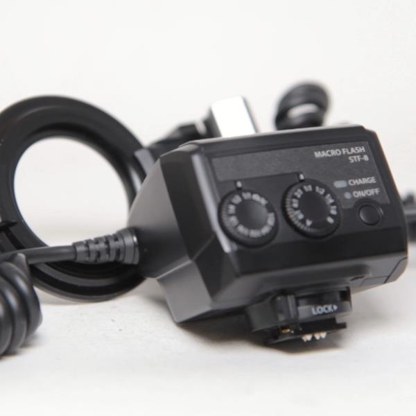 Used Olympus STF-8 Macro Flash