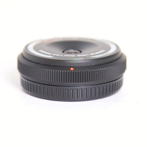 Used OM System 9mm f8 Fisheye Body Cap Lens Black