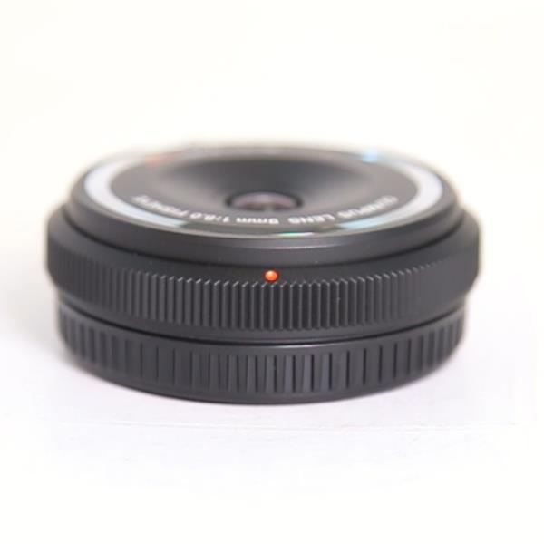 Used OM System 9mm f8 Fisheye Body Cap Lens Black