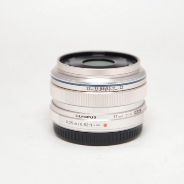 Used Olympus M.Zuiko Digital 17mm f/1.8 Lens Silver