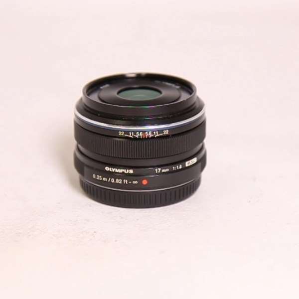 Used Olympus M.Zuiko Digital 17mm f/1.8 Lens Black