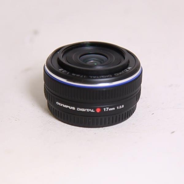 Used Olympus M.Zuiko Digital 17mm f/2.8 Pancake Lens Black