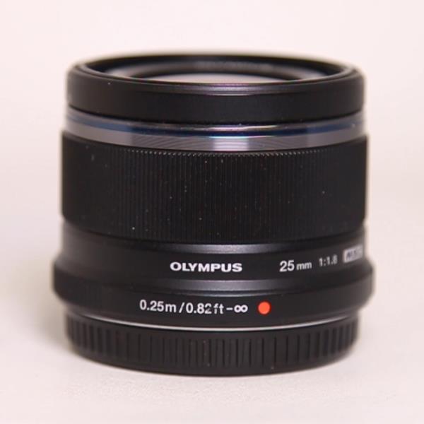 Used Olympus M.Zuiko Digital 25mm f/1.8 Lens Black