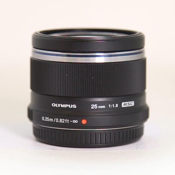 Olympus M.Zuiko Digital 25mm f/1.8 Black | Park Cameras