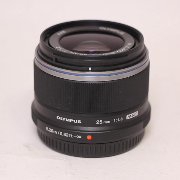 Used Olympus M.Zuiko Digital 25mm f/1.8 Lens Black