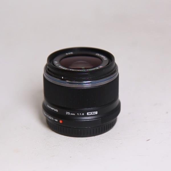 Used Olympus M.Zuiko Digital 25mm f/1.8 Lens Black
