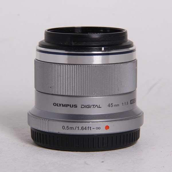 Used Olympus M.Zuiko Digital 45mm f/1.8 Lens Silver