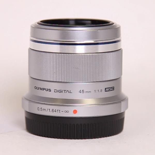 Used Olympus M.Zuiko Digital 45mm f/1.8 Lens Silver