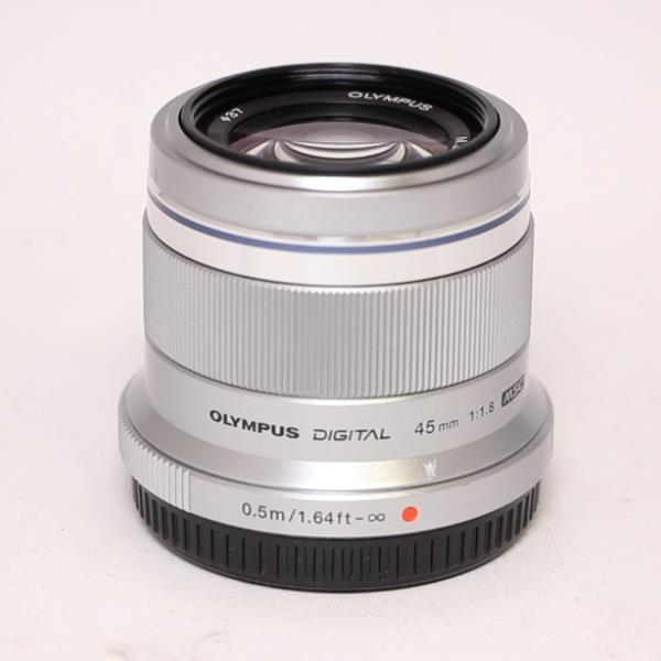 Used Olympus M.Zuiko Digital 45mm f/1.8 Lens Silver