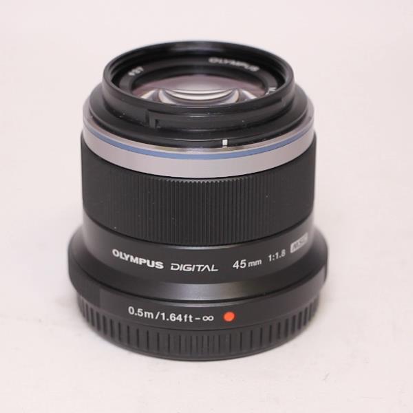 Used Olympus M.Zuiko Digital 45mm f/1.8 Lens Black
