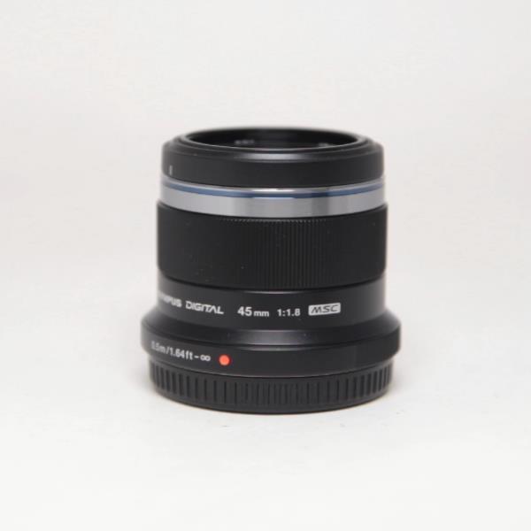 Used Olympus M.Zuiko Digital 45mm f/1.8 Lens Black