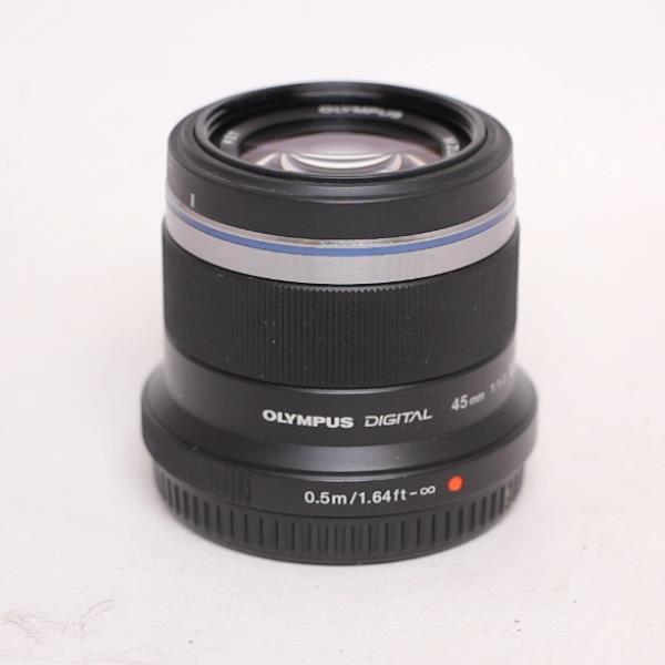 Used Olympus M.Zuiko Digital 45mm f/1.8 Lens Black