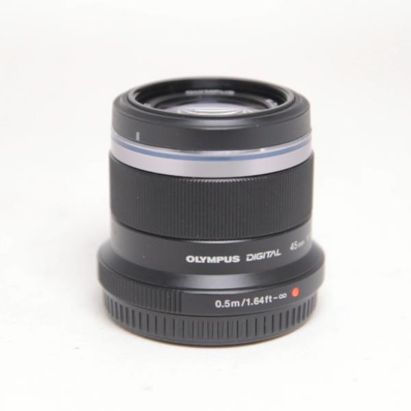 Used Olympus M.Zuiko Digital 45mm f/1.8 Lens Black