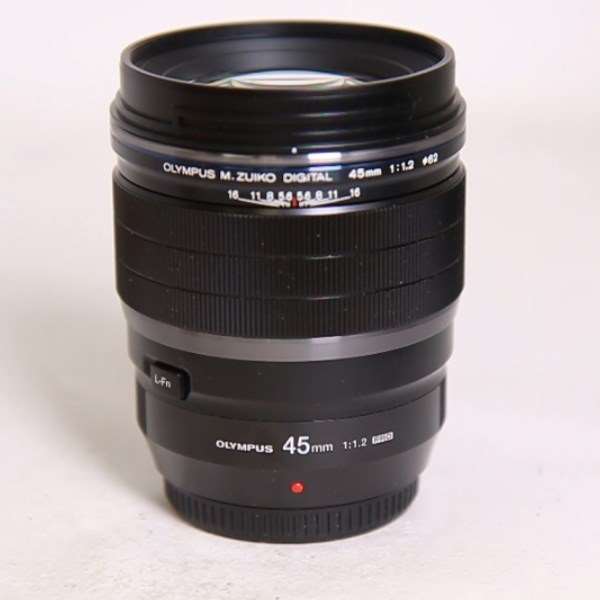 Used OM-System M.Zuiko Digital ED 45mm f/1.2 PRO Lens