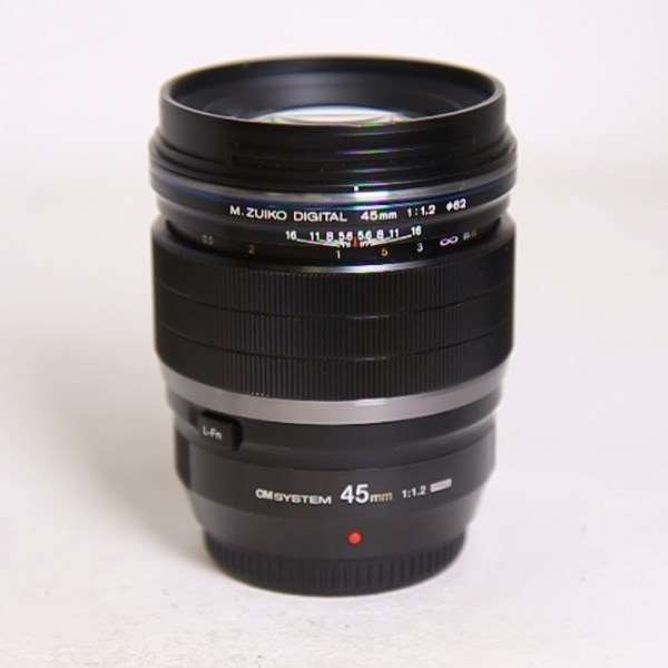 Used OM-System M.Zuiko Digital ED 45mm f/1.2 PRO Lens