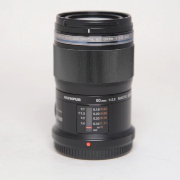 Used Olympus M.Zuiko Digital ED 60mm f/2.8 Macro Lens