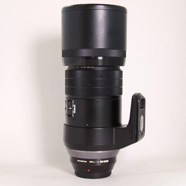 Used Olympus M.Zuiko Digital ED 300mm f/4 IS PRO Super Telephoto Lens