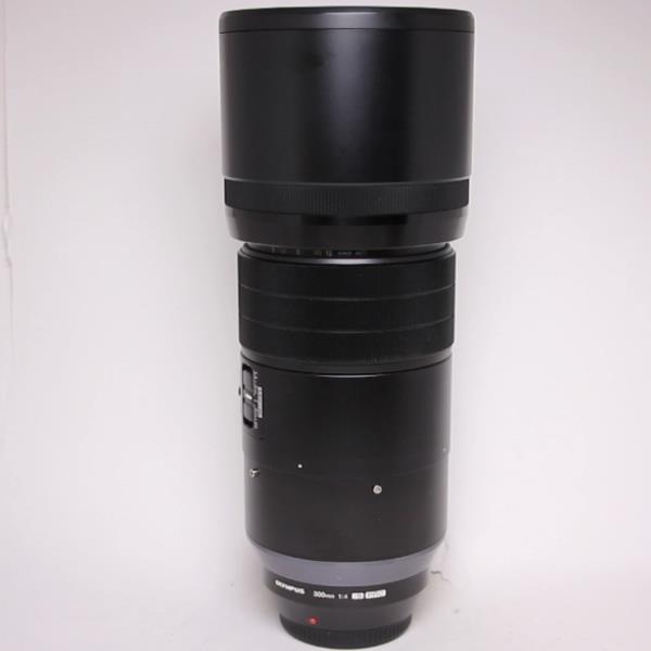 Used Om System M.Zuiko Digital ED 300mm f/4 IS PRO Super Telephoto Lens