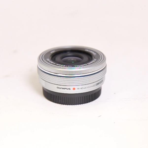 Used Olympus M.Zuiko Digital ED 14-42mm f/3.5-5.6 EZ Zoom Lens Silver