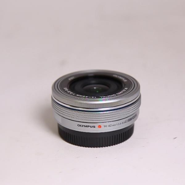 Used Olympus M.Zuiko Digital ED 14-42mm f/3.5-5.6 EZ Zoom Lens Silver