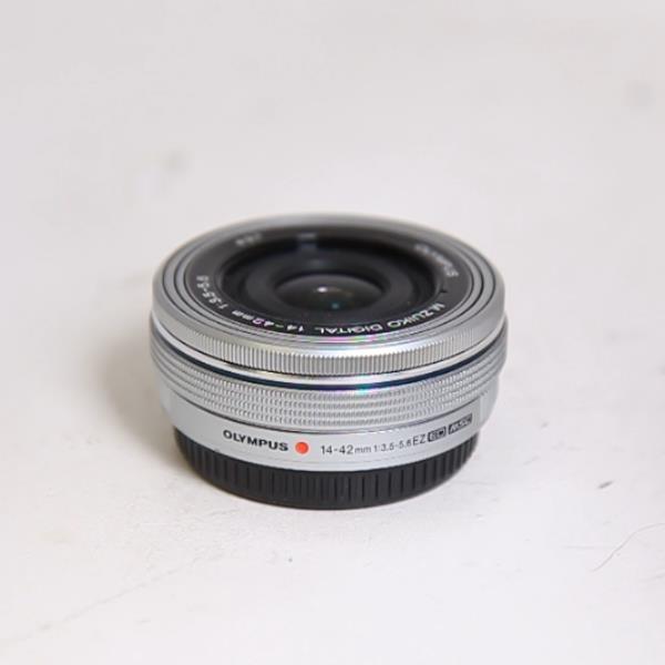 Used Olympus M.Zuiko Digital ED 14-42mm f/3.5-5.6 EZ Zoom Lens Silver