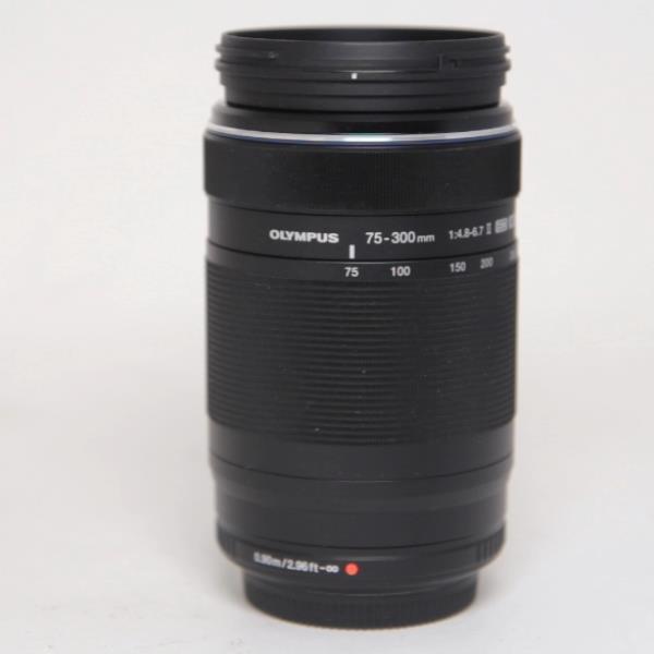 Used Olympus 75-300mm M.Zuiko f/4.8-6.7 Micro 4/3rds Lens Black