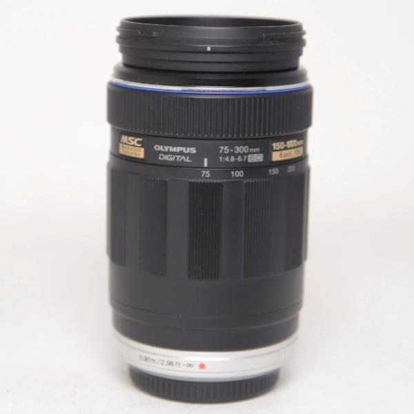 Used Olympus 75-300mm M.Zuiko f/4.8-6.7 Micro 4/3rds Lens Black